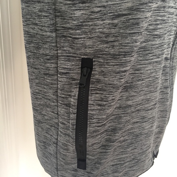 VINEYARD VINES Womens Fleece Vest Gray Full Zip pockets Sleeveless XS. - Picture 7 of 13